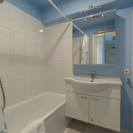 Appartement Apartment Zon & Zee With Seaview By Interhome