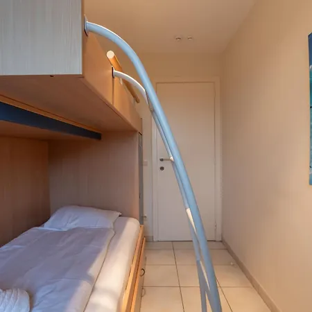 Zon & Zee By Interhome Apartment Ostende